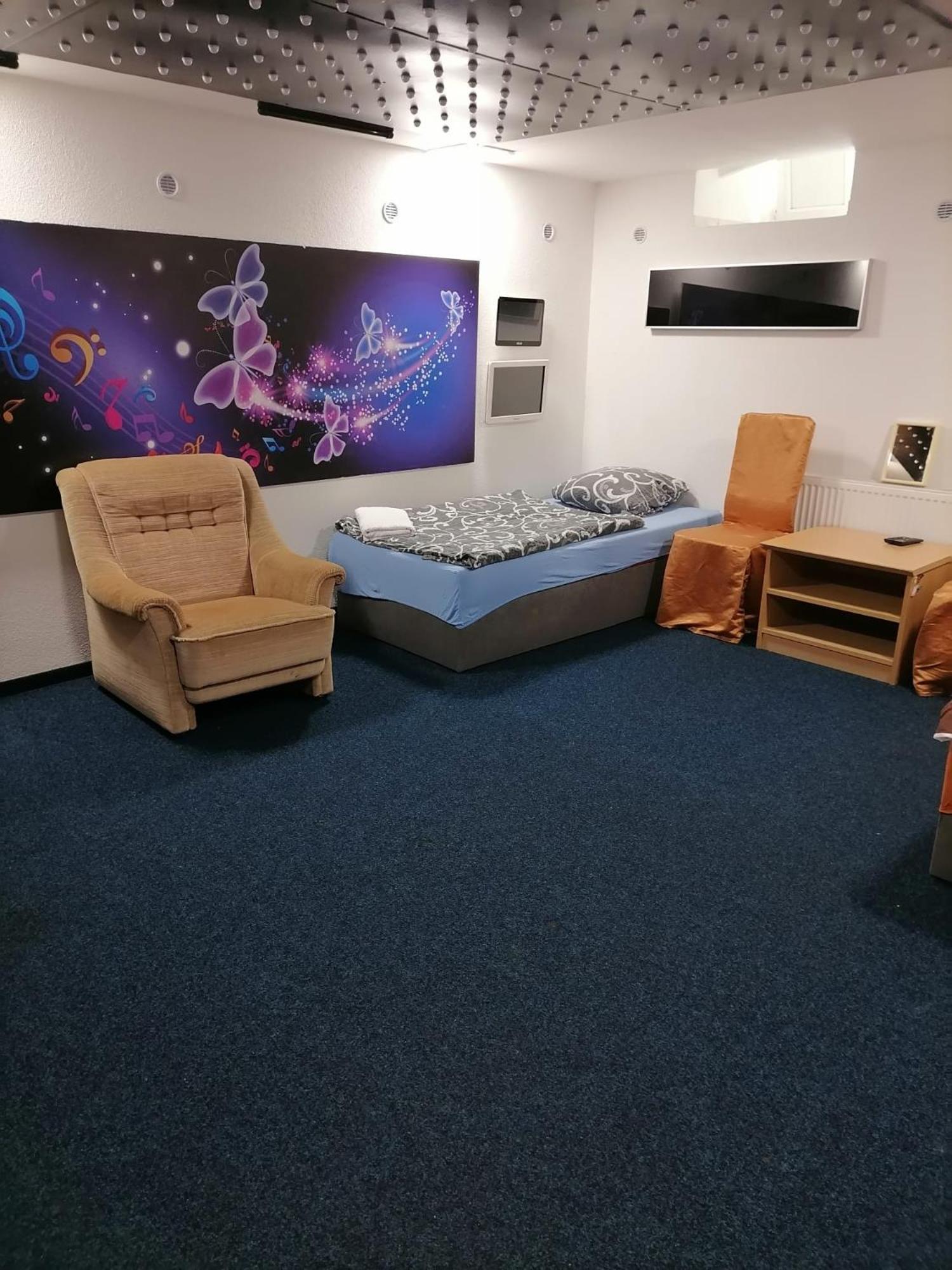 Apartment Karlovy Vary Ngoại thất bức ảnh
